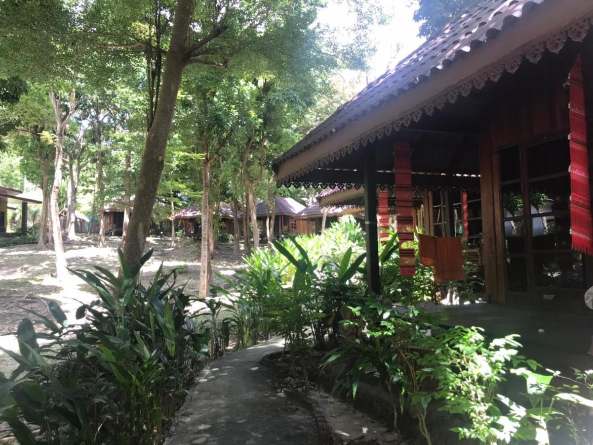 Lipe Sunset Forest Resort Экстерьер фото